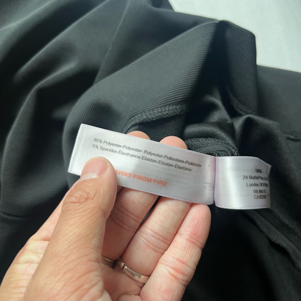 Solace London Black Maxi Dress - Picture 6 of 7